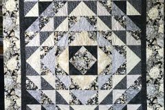 65" x 77" Not So Scrappy Quilt
Pieced by Della W.
"Anne's Favorite" E2E
2018 Client Quilt