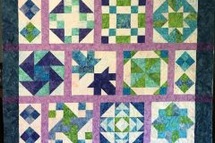 2018 Sew Together BOW 56" x 62"
Pieced by Linda H.
"Trumpet Vine" E2E
2018 Client Quilt