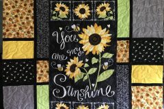 52" x 60" You are my SunshinePieced by Terry P.E2E "Buzzing Bees"2019 Client Quilt