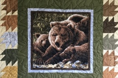 42" x 42" Bear Paw QuiltJanet C. "Leaves" E2E 2019 Client Quilt