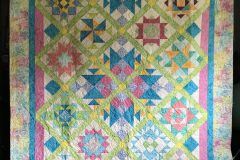 75" x 94" Sherbet BOM (Quilter's Common)
Della W.
"Beach Party" E2E 
2019 Client Quilt